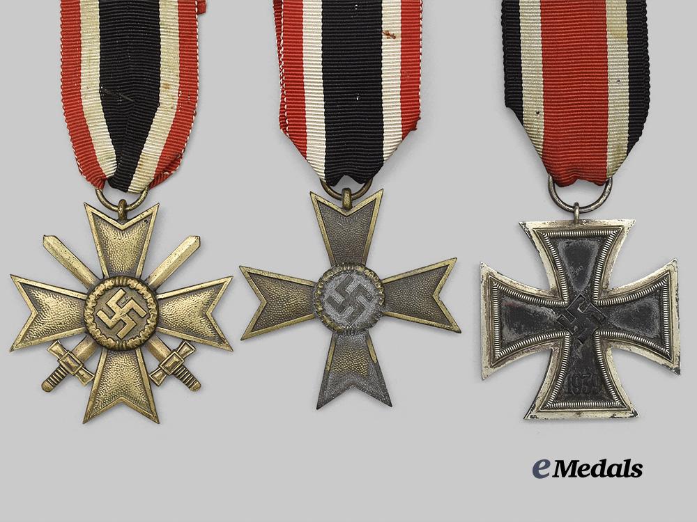 germany,_wehrmacht._a_mixed_lot_of_awards_e_medals__g61037_3