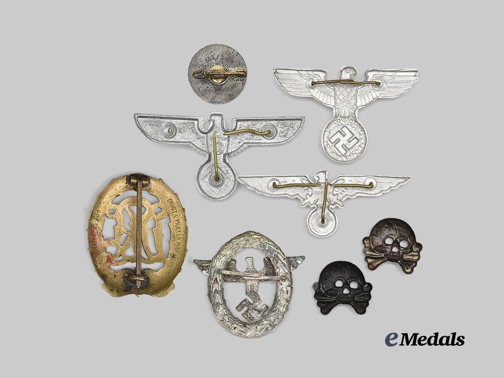 germany,_third_reich._a_mixed_lot_of_badges_and_insignia_e_medals__g61051_3