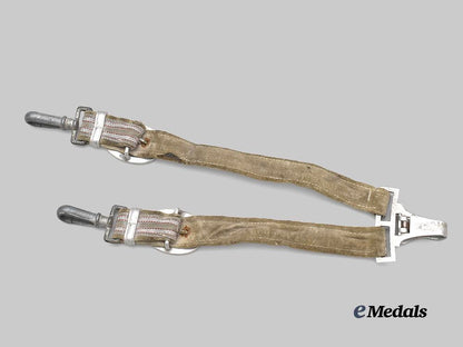 germany,_d_r_k._a_rare_leader’s_dagger_hanger_e_medals__g61059_4