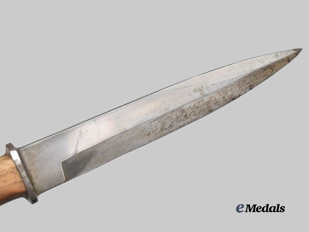 germany,_wehrmacht._a_combat_knife_e_medals__g61060_9