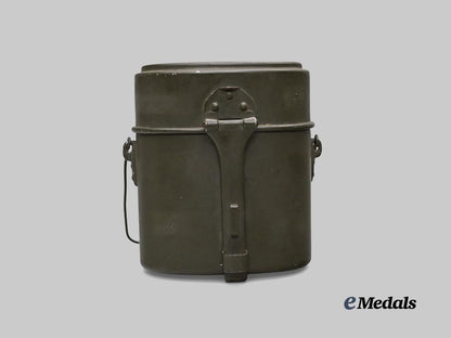 germany,_heer._an_m1910_mess_kit_e_medals__g61064_2