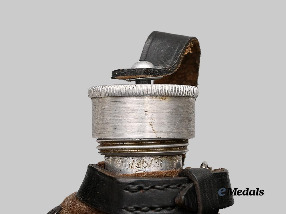 germany,_third_reich._a_canteen_for_party_organizations_e_medals__g61065_4