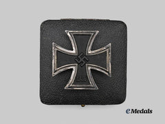 Germany, Wehrmacht. A 1939 Iron Cross I Class, with Case, by C.F. Zimmermann