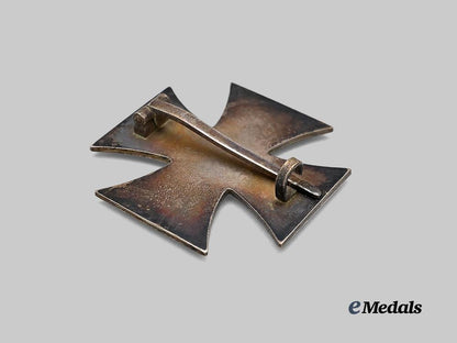 germany,_wehrmacht._a1939_iron_cross_i_class,_with_case,_by_c._f._zimmermann_e_medals__g61072_7