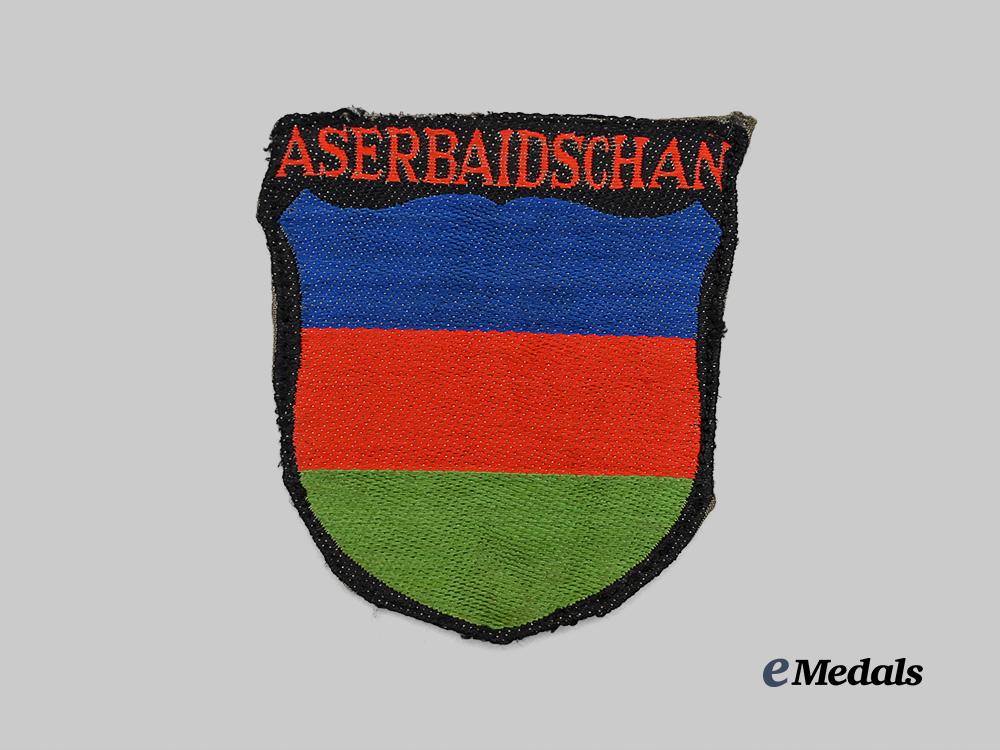 germany,_heer._an_azerbaijani_legion_sleeve_shield,_second_pattern_e_medals__g61078_2