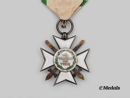 saxony,_kingdom._an_order_of_merit,_i_i_class_knight’s_cross_with_swords,_by_g._a._scharffenberg_e_medals__g61079_3