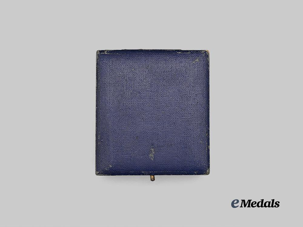 germany,_luftwaffe._a_case_for_an_observer’s_badge,_gebrüder_wegerhoff_design,_mid-_to_late-_war_example_e_medals__g61083_4
