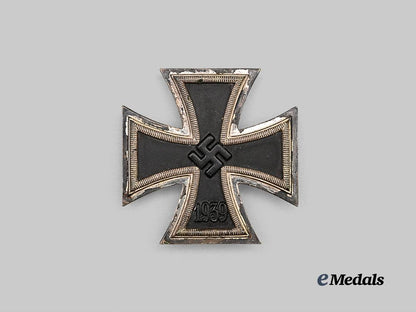 germany,_wehrmacht._a1939_iron_cross_i_class,_with_case,_by_b._h._mayer_e_medals__g61087_5