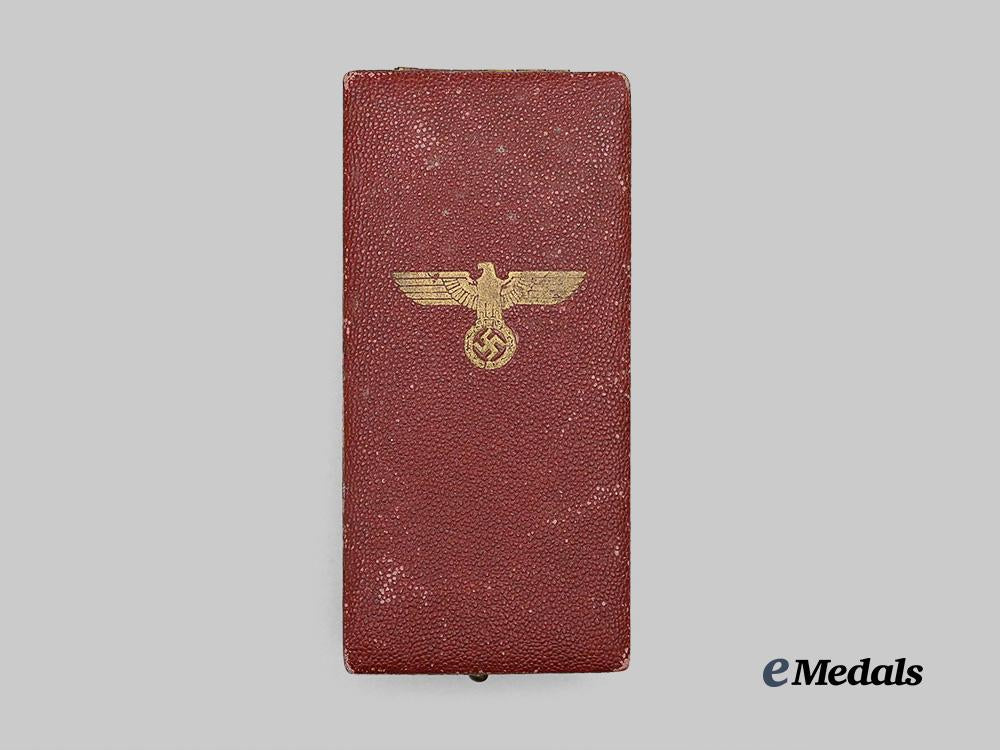 germany,_third_reich._a_sudetenland_medal,_with_prague_castle_bar_and_case,_by_deschler&_sohn_e_medals__g61090_2