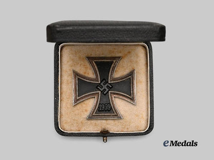 germany,_wehrmacht._a1939_iron_cross_i_class,_with_case,_by_paul_meybauer_e_medals__g61091_3