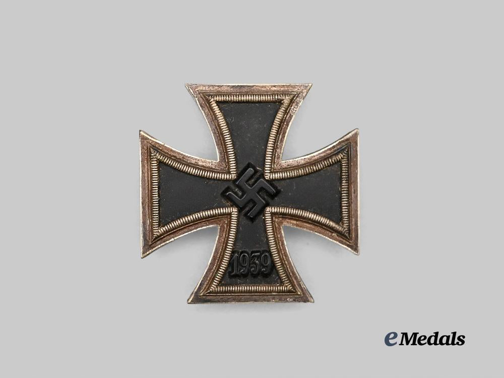 germany,_wehrmacht._a1939_iron_cross_i_class,_with_case,_by_paul_meybauer_e_medals__g61091_5