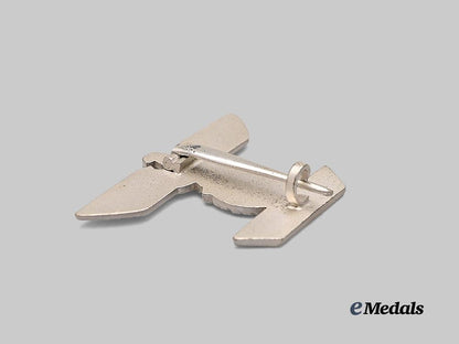 germany,_wehrmacht._a_mint1939_clasp_to_the_iron_cross_i_class,_with_case,_by_eugen_schmidhäussler_e_medals__g61097_9