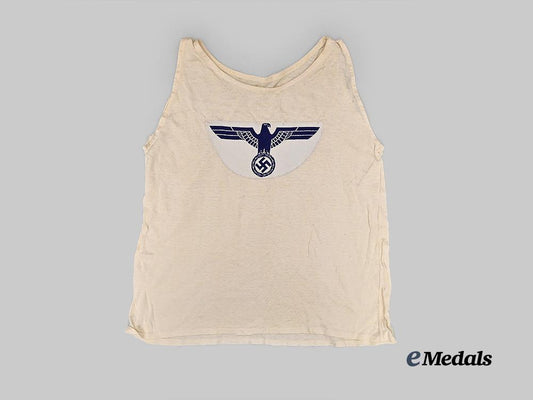 germany,_kriegsmarine._a_sports_shirt,_owner-_attributed_example_e_medals__g61099_2