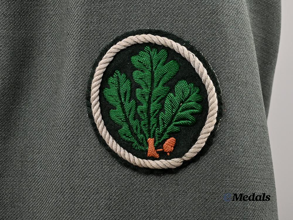 germany,_heer._a_generalmajor’s_service_uniform_e_medals__g61105_12