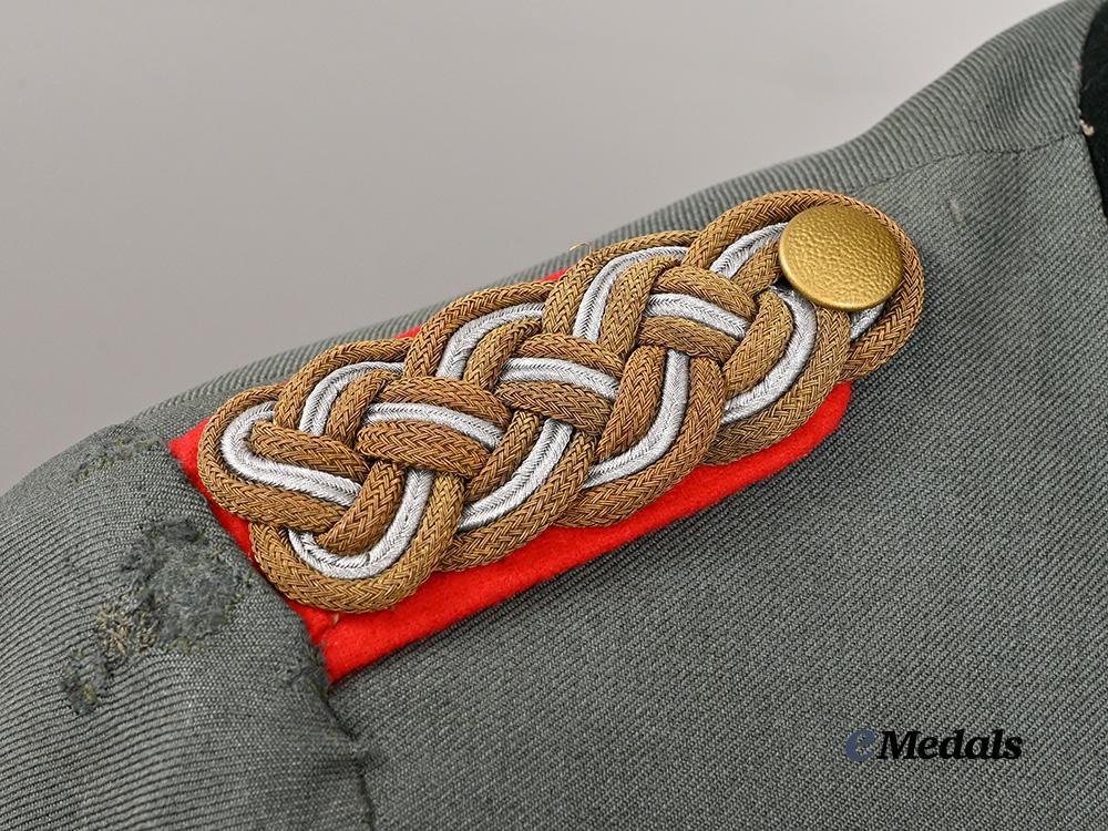 germany,_heer._a_generalmajor’s_service_uniform_e_medals__g61105_18