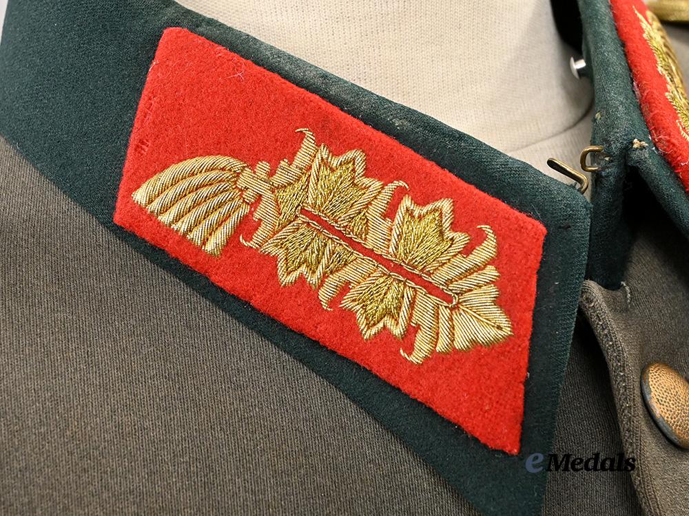germany,_wehrmacht._a_generalmajor’s_service_tunic,_by_roger_kauert_e_medals__g61108_10