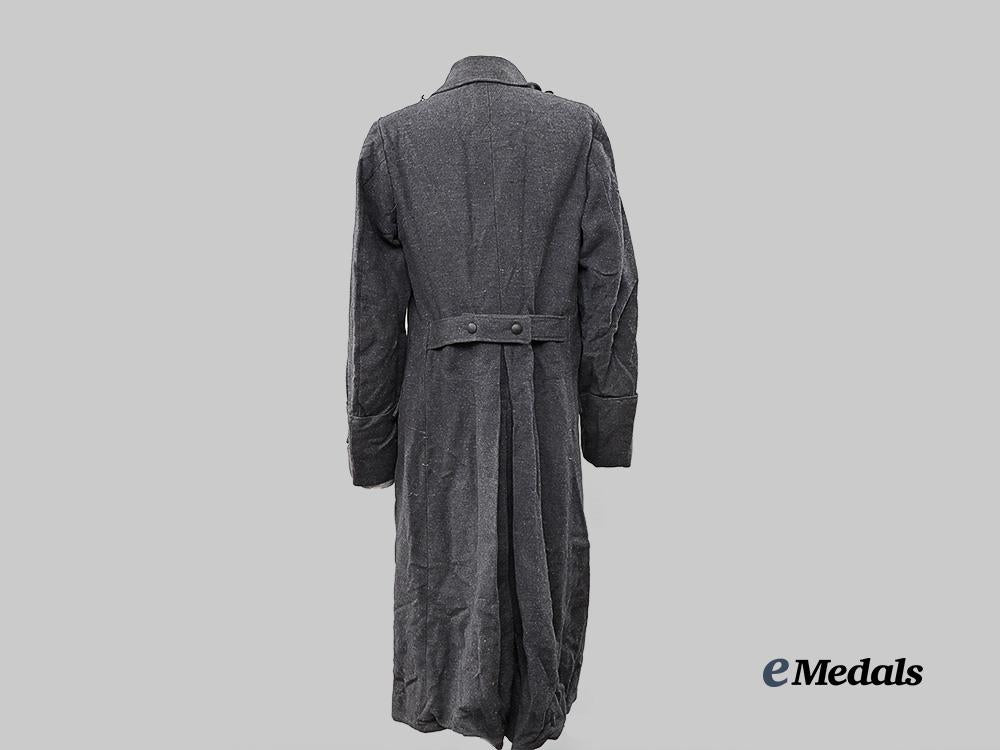 germany,_h_j._a_flak_helper’s_greatcoat_e_medals__g61110_7