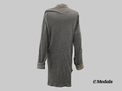 germany,_heer._a_half-_button_undershirt,_owner-_attributed_example_e_medals__g61111_6