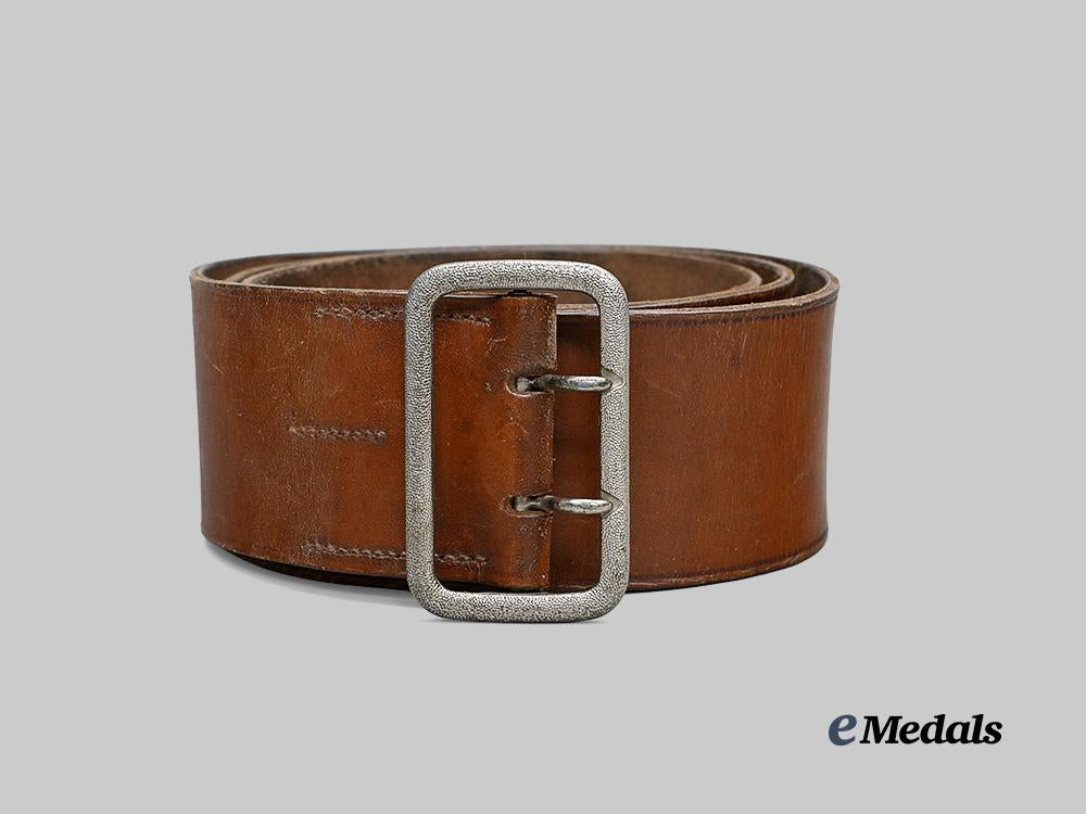 germany,_heer._an_officer’s_service_belt_and_buckle_e_medals__g61130_2