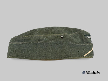 germany,_heer._an_infantry_e_m/_n_c_o’s_m35_field_cap_e_medals__g61136_3