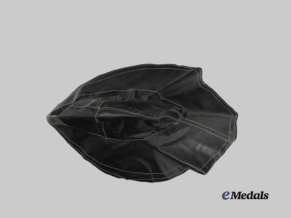 germany,_kriegsmarine._a_foul_weather_rain_cap,_by_willy_sprengpfeil_e_medals__g61154_4