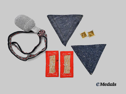 germany,_third_reich._a_mixed_lot_of_uniform_and_accessory_insignia_for_military_and_police_personnel_e_medals__g61157_3