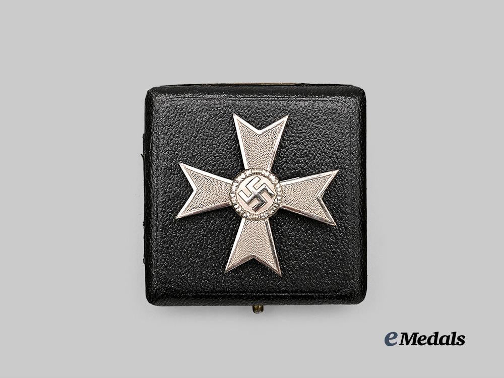 germany,_wehrmacht._a_mint_war_merit_cross_i_class,_with_case,_by_steinhauer&_lück_e_medals__g61177_4