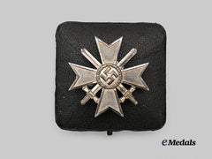 Germany, Wehrmacht. A War Merit Cross I Class with Swords and Case, by Kerbach & Oesterhelt