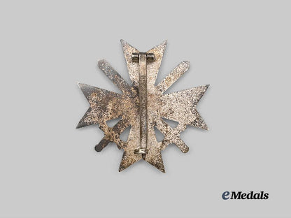 germany,_wehrmacht._a_war_merit_cross_i_class_with_swords_and_case,_by_kerbach&_oesterhelt_e_medals__g61184_7