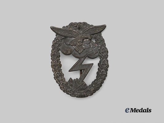 germany,_luftwaffe._a_ground_assault_badge,_by_arno_wallpach_e_medals__g61198_2