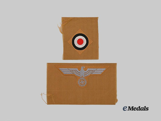 germany,_heer._a_mint_set_of_tropical_cap_insignia_for_enlisted_ranks_e_medals__g61199_2