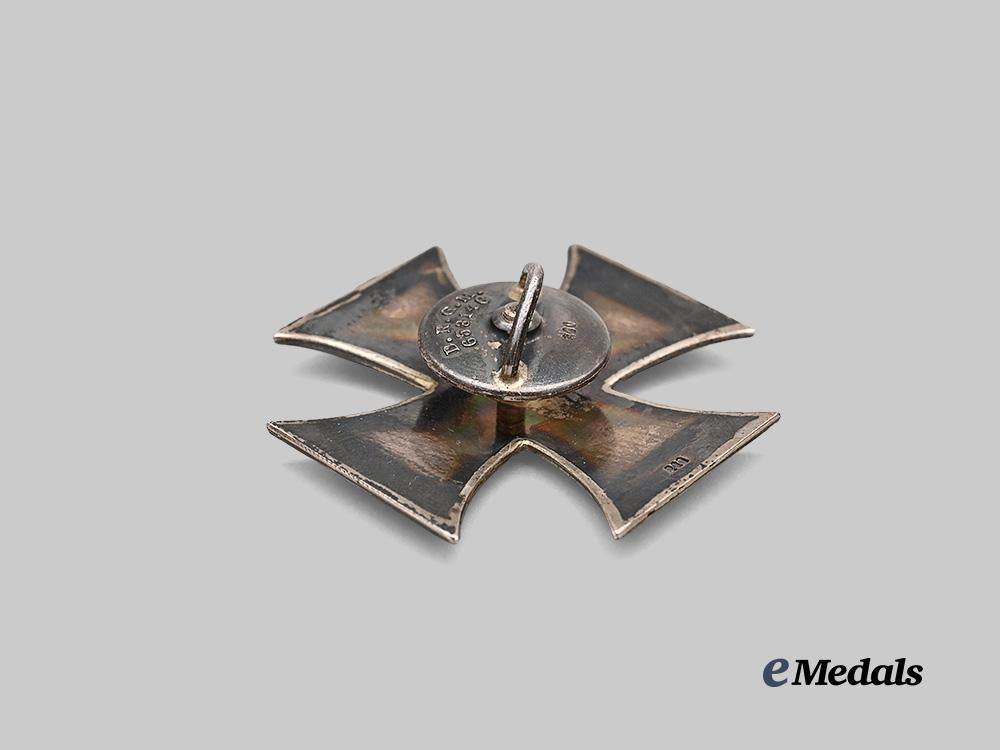 germany,_imperial._a1914_iron_cross_i_class,_screwback_version,_by_paul_meybauer_e_medals__g61206_4