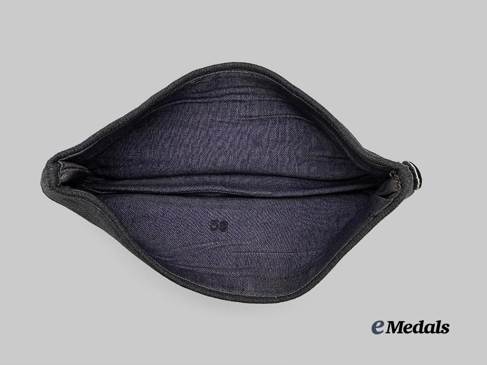 germany,_luftwaffe._an_officer’s_upgraded_overseas_field_cap_e_medals__g61221_6