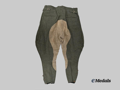 germany,_heer._a_pair_of_officer’s_riding_breeches_e_medals__g61222_4