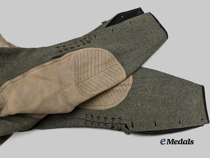 germany,_heer._a_pair_of_officer’s_riding_breeches_e_medals__g61222_6