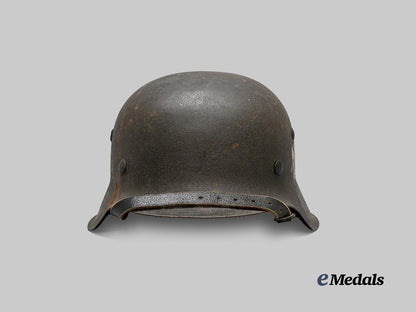 germany,_heer._an_m42_stahlhelm,_single_decal_version,_owner-_attributed_example_by_sächsische_emaillier-und_stanzwerke_e_medals__g61238_2