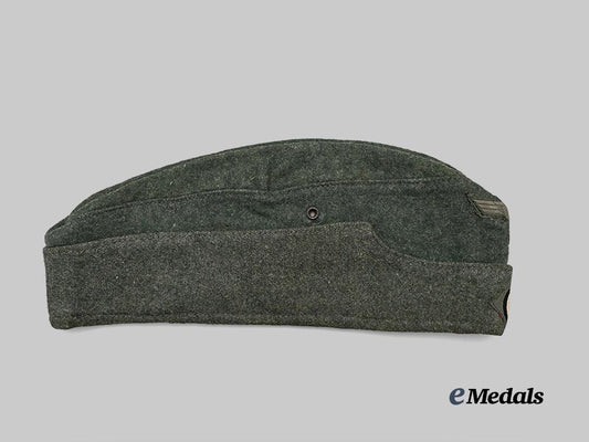 germany,_heer._an_m35_overseas_field_cap_for_enlisted_ranks,_late-_war_example_e_medals__g61250_2