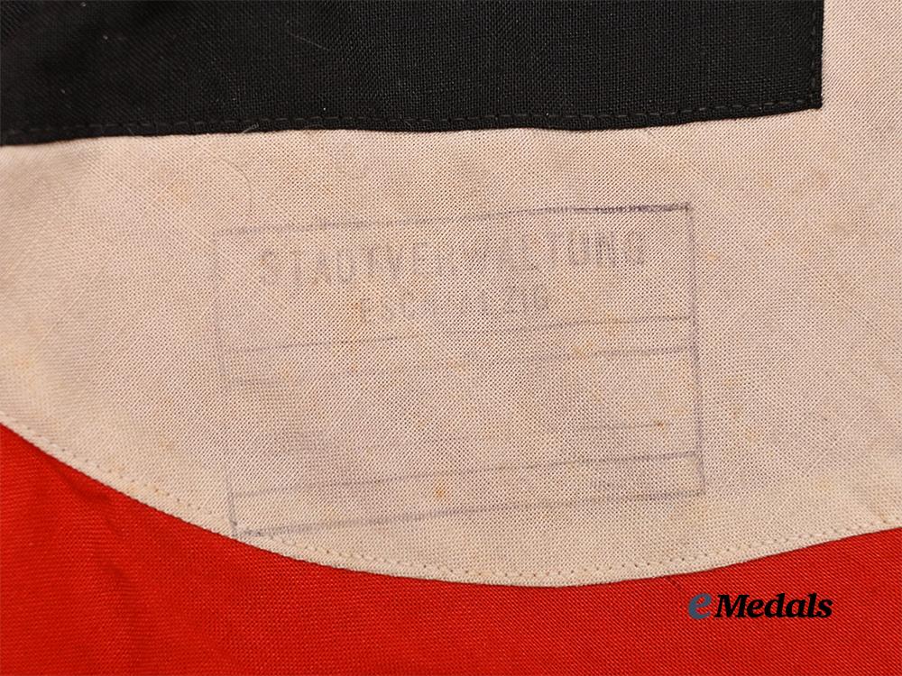 germany,_n_s_d_a_p._a_podium_flag,_luxembourg_district_marked_e_medals__g61254_4