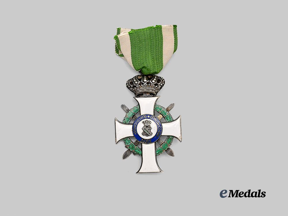 saxony,_kingdom._an_albert_order,_i_i_class_knight’s_cross_with_swords_and_crown,_by_g._a._scharffenberg_e_medals__g61256_2