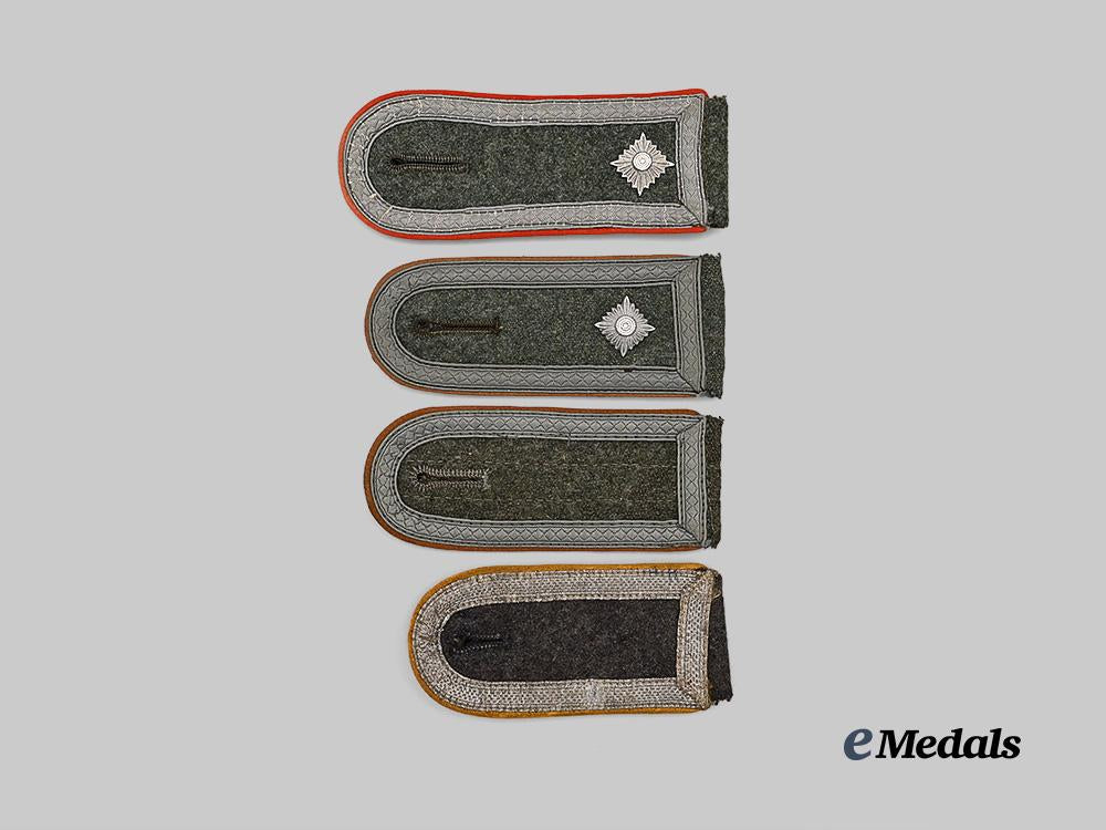 germany,_wehrmacht._a_mixed_lot_of_shoulder_straps_for_n_c_o_ranks_e_medals__g61259_2