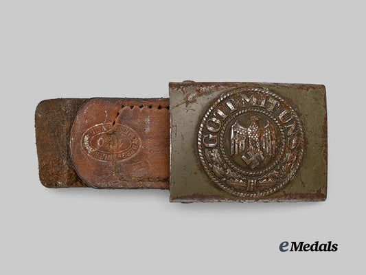 germany,_heer._a_belt_buckle_for_enlisted_ranks,_by_berg&_nolte_e_medals__g61271_2