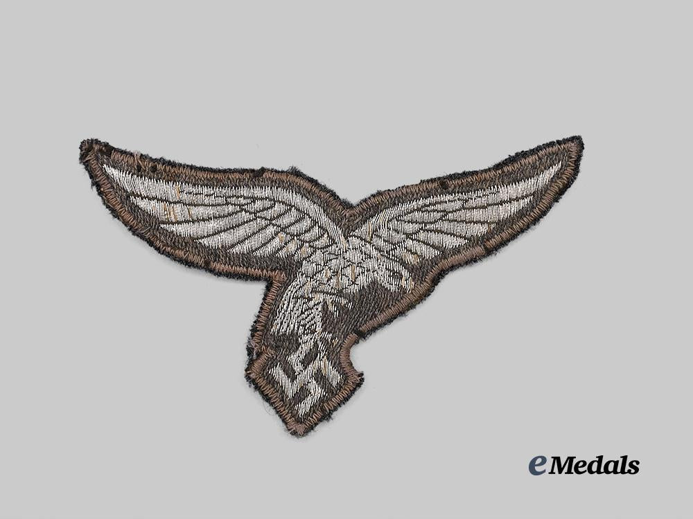 germany,_luftwaffe._a_first_pattern_breast_eagle_for_n_c_os,_flat_wire_variant_e_medals__g61285_2