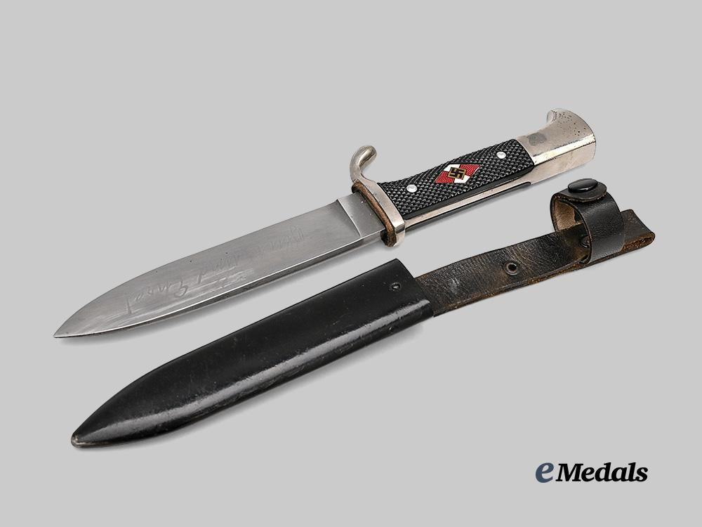 germany,_h_j._a_member’s_knife,_by_gottlieb_hammesfahr_e_medals__g61286_2