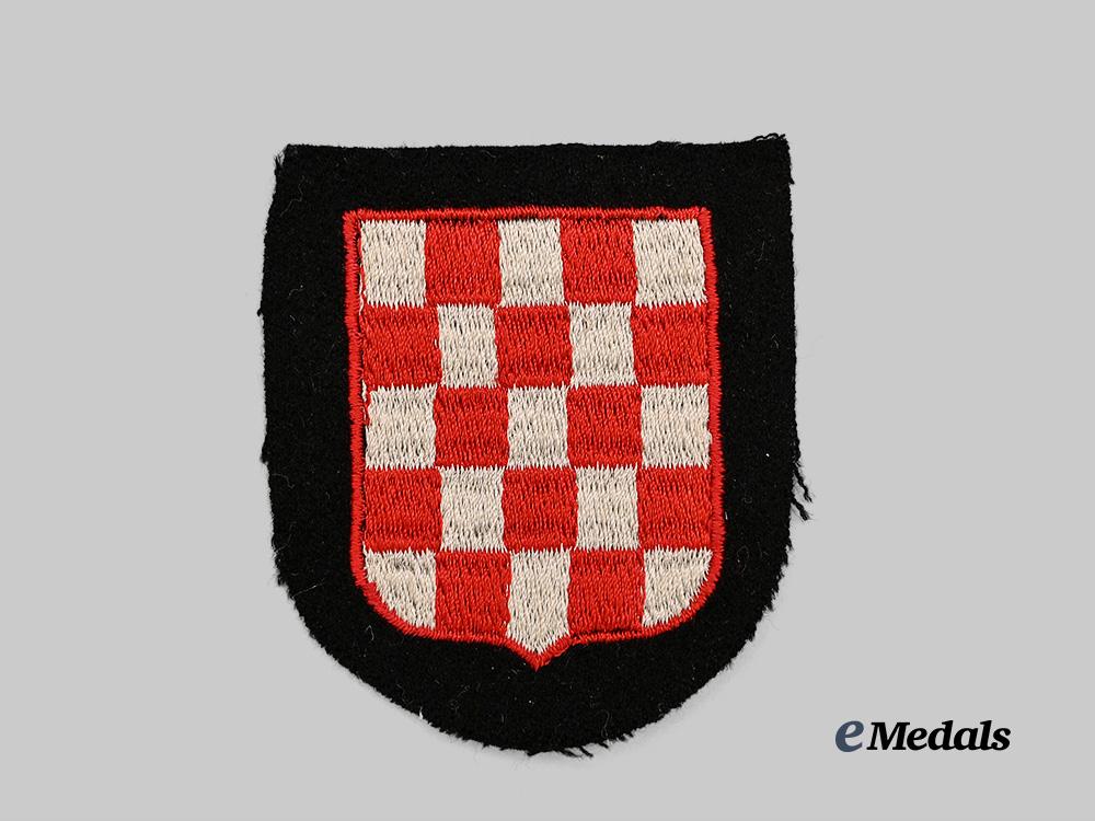 germany,_s_s._a_mint13th_waffen_mountain_division_of_the_s_s_handschar(1st_croatian)_sleeve_insignia_e_medals__g61293_2