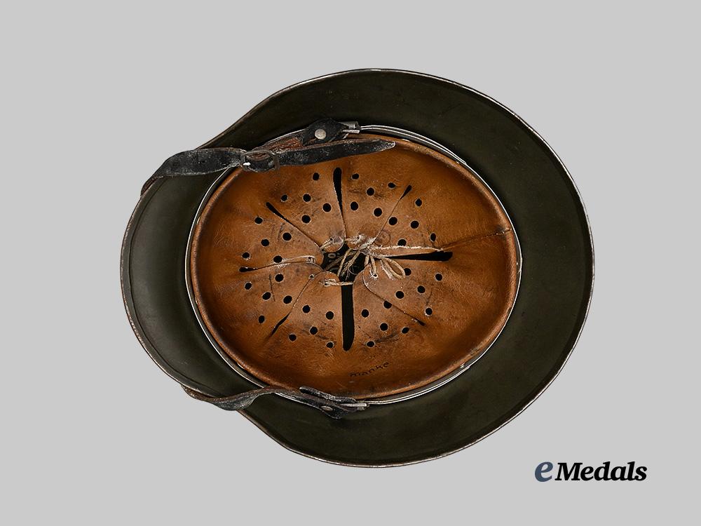 germany,_heer._an_m35_stahlhelm,_single_decal_version,_by_vereinigte_deutsche_nikelwerke_e_medals__g61299_10