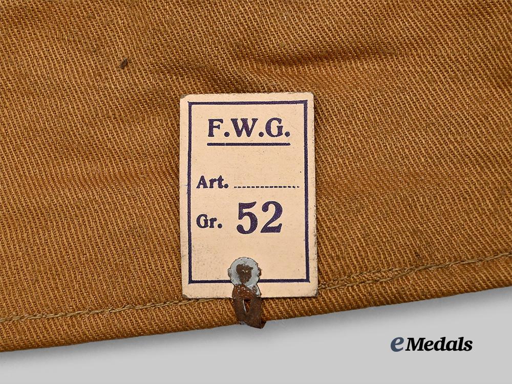 germany,_h_j._a_mint_and_unissued_field_cap_e_medals__g61300_8