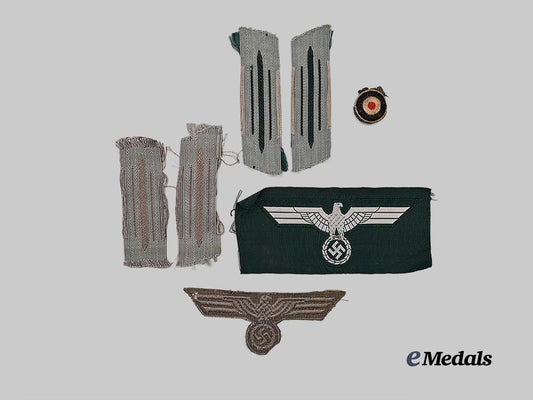 germany,_heer._a_mixed_lot_of_cloth_insignia_for_enlisted_ranks_e_medals__g61302_2