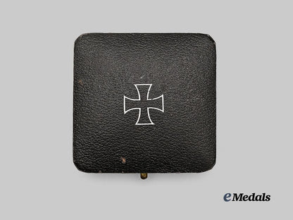 germany,_wehrmacht._a1939_iron_cross_i_class,_with_case,_zink_core_version_by_rudolf_souval_e_medals__g61313_2