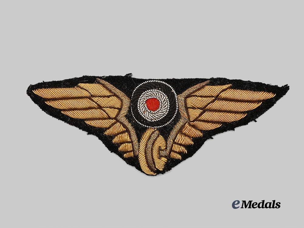 germany,_third_reich._a_reichsbahn_senior_official’s_visor_cap_insignia_e_medals__g61322_2