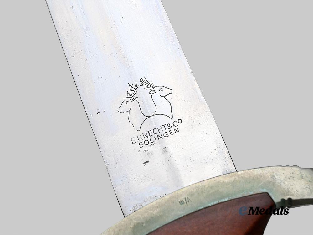 germany,_s_a._a_model1933_service_dagger,_s_a-_gruppe_westmark,_by_e._knecht&_co._e_medals__g61348_10